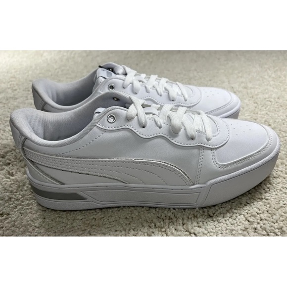 Puma Skye Metallic White Silver Leather Platform Shoe Sneaker Womens Sz 8.5 - Picture 4 of 9